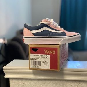 Women’s Vans Old Skool. 6.5 Pink Chalk Indigo.